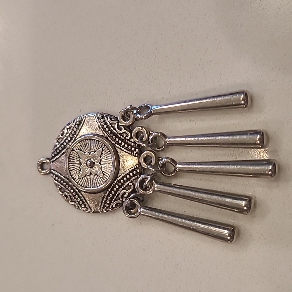Single Silver Pendant Jewelry Making